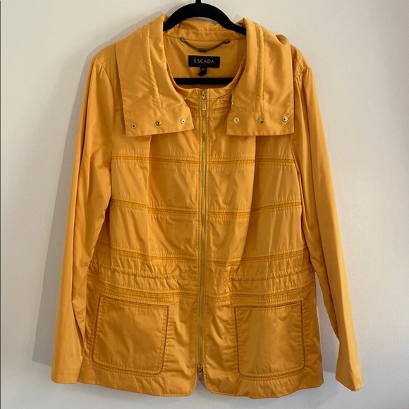Escada Sunshine Yellow Women's Lightweight Jacket Size 44 - Large - Picture 1 of 13